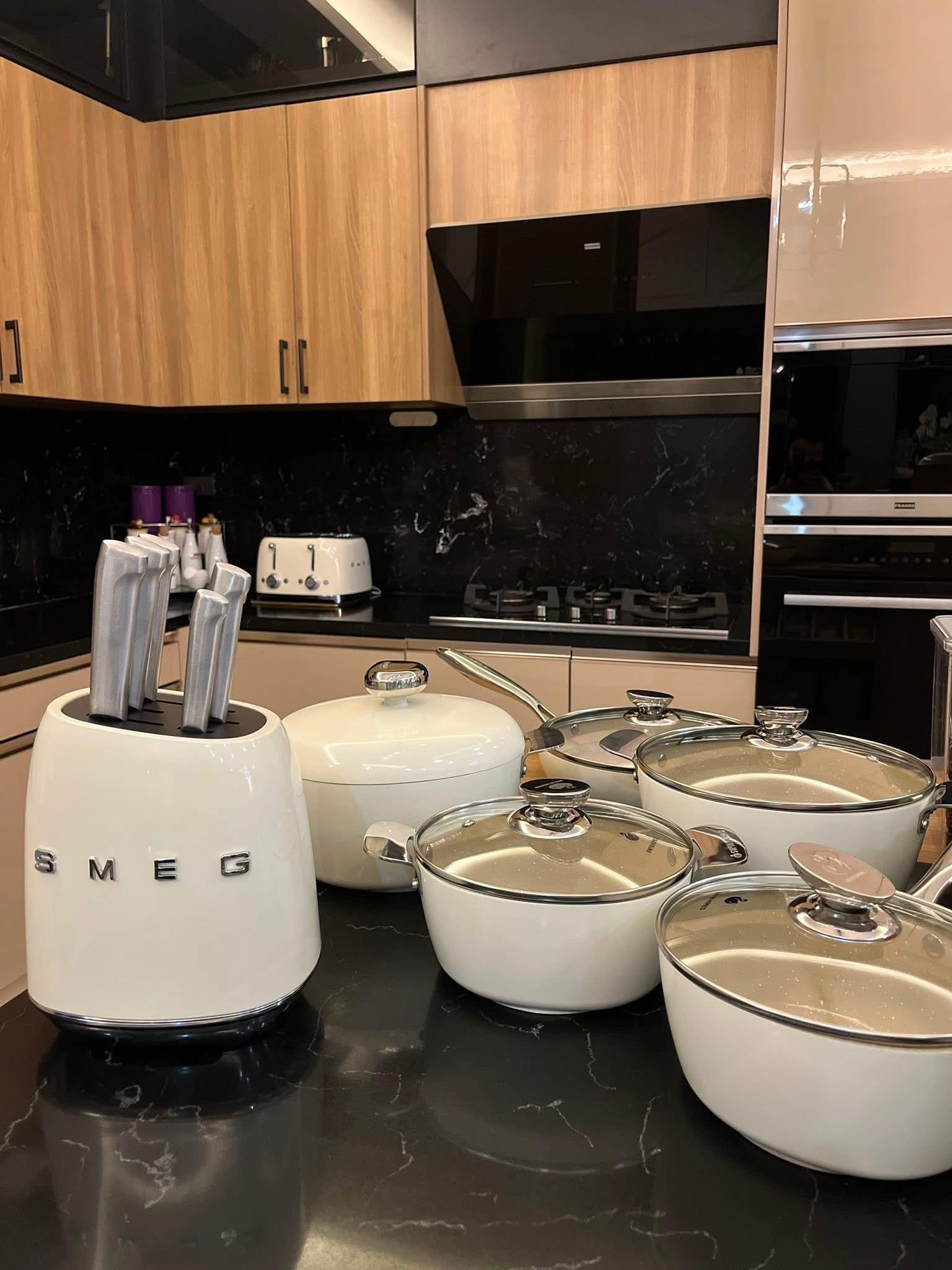 SMEG Cream Kitchen Set